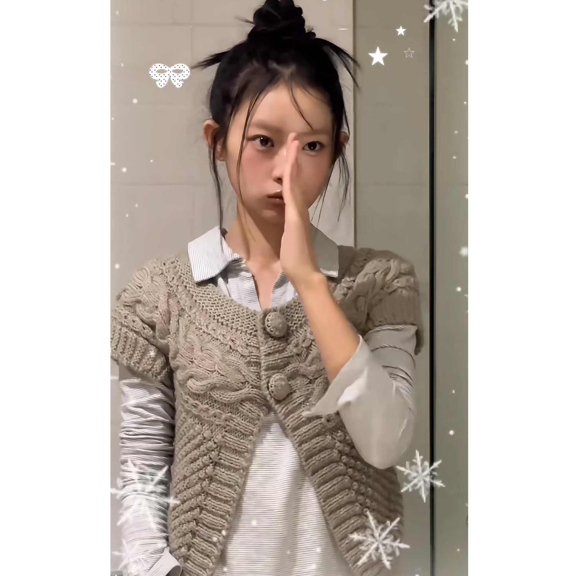 包扣圆领麻花针织短袖+条纹翻领打底+蕾丝打底,女装/女士精品,时尚套装,淘宝优惠券,粉丝福利购,淘宝优惠卷