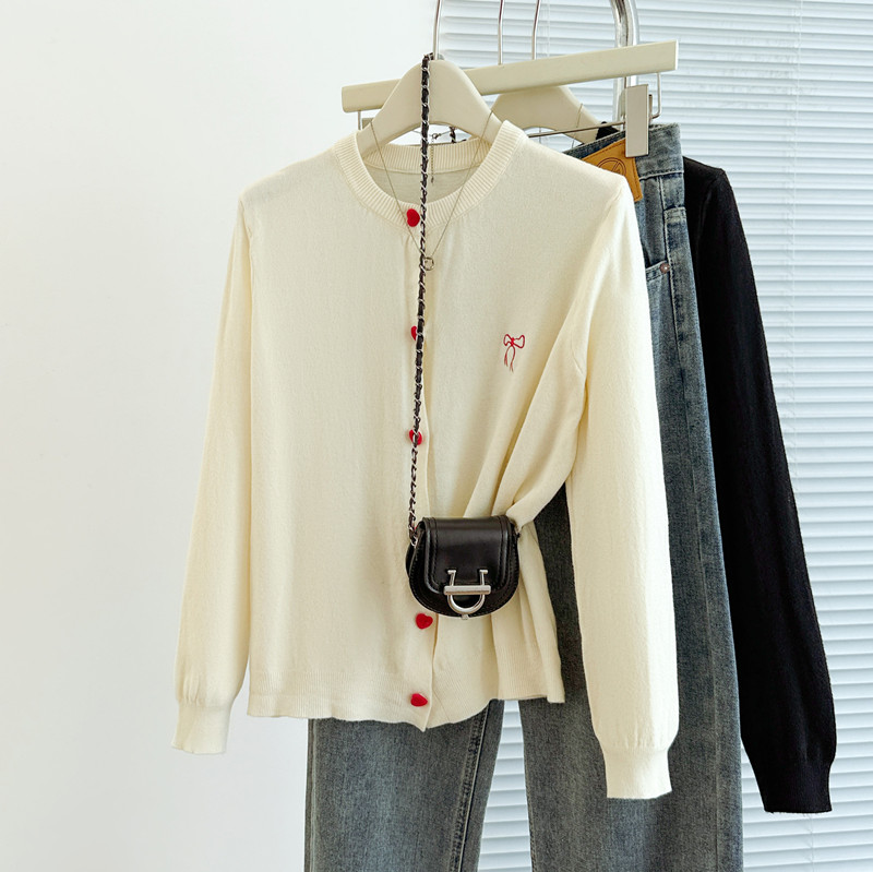 刺绣蝴蝶结长袖针织开衫外套女