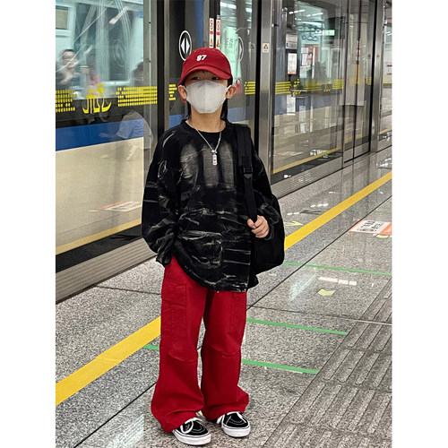 奶油布丁男童秋季宽松长袖上衣