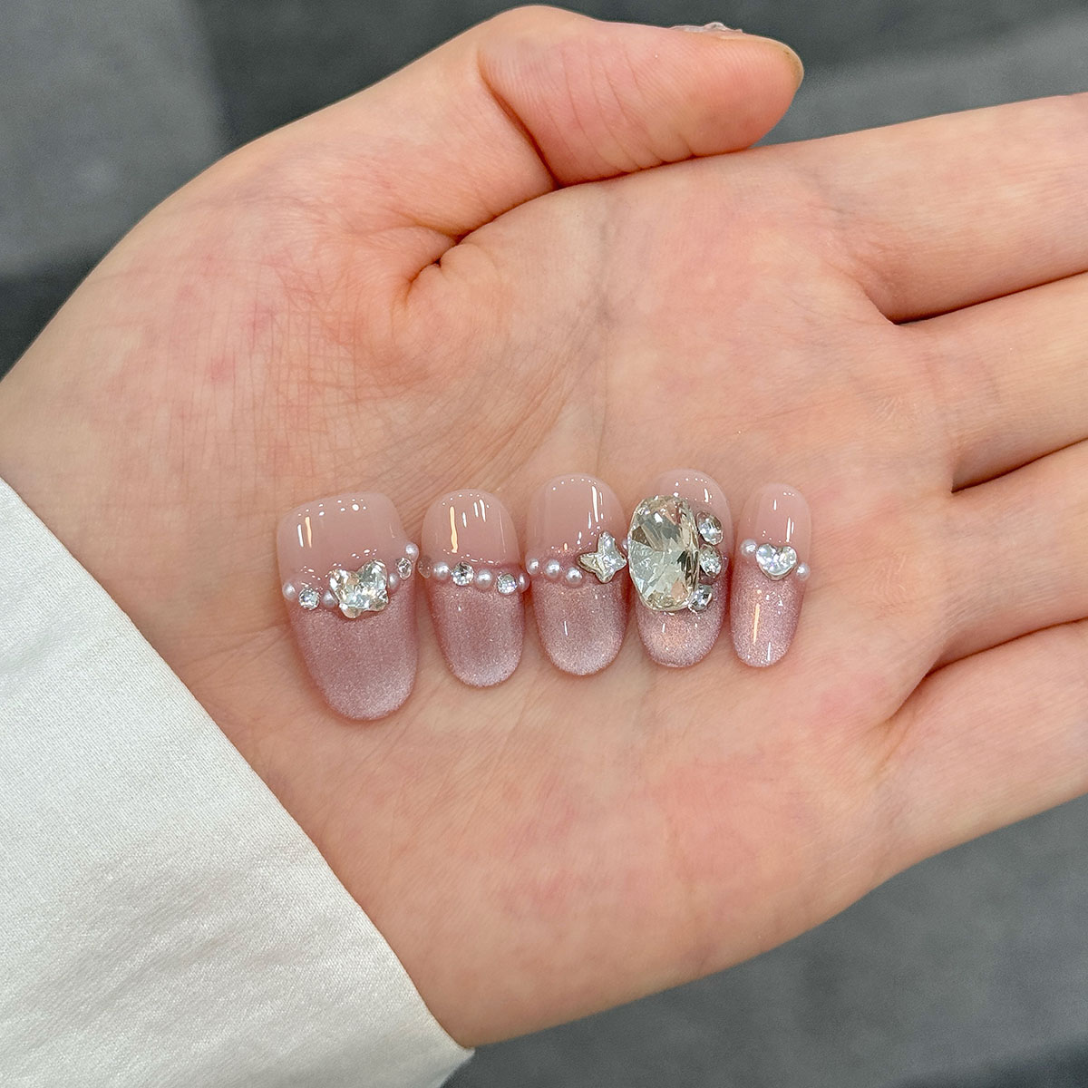 轻奢高级手工猫眼穿戴甲爆闪显白美甲贴片成品日常-V20