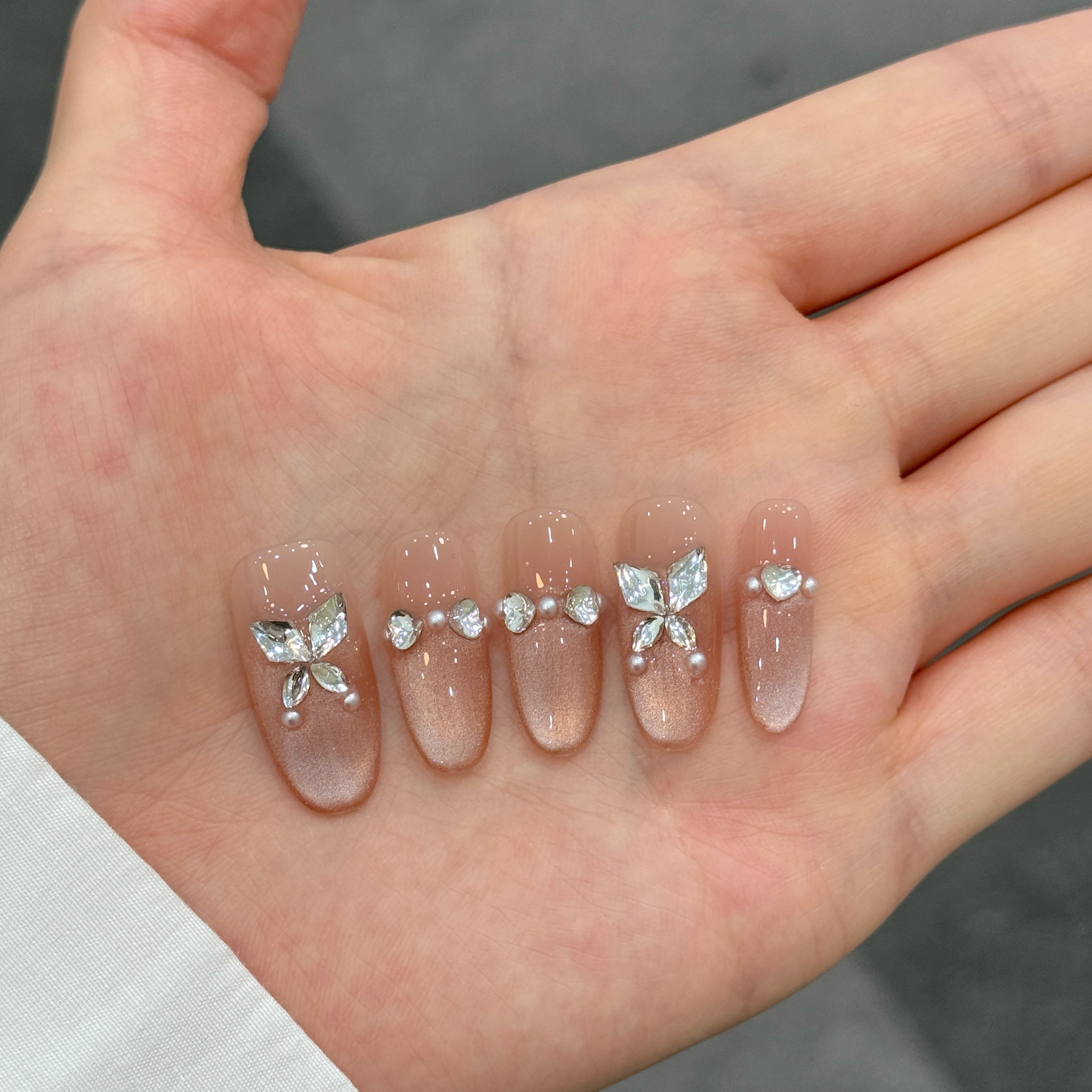 高级手工猫眼穿戴甲轻奢爆闪显白美甲贴片成品日常-V16