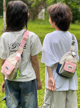 撞色胸包户外轻便出游斜跨背包女
