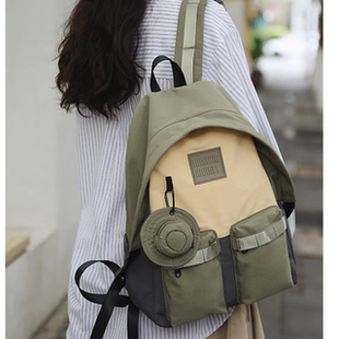 户外登山旅游背包轻便个性帽子新款书包中学生大容量双肩包电脑包