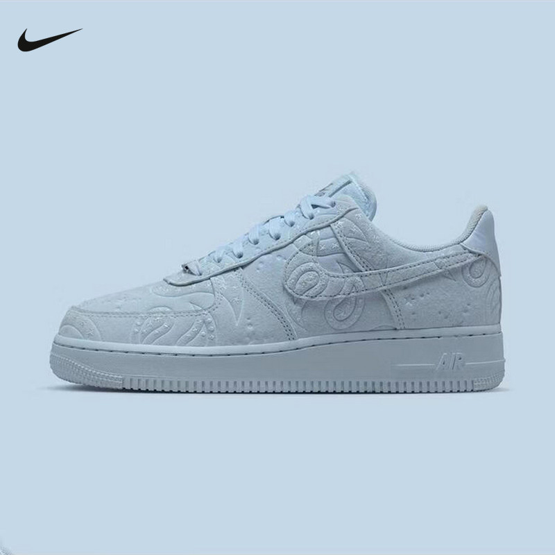 耐克女鞋AF1星星鞋空军一号运动鞋冰蓝腰果花复古板鞋IO1259