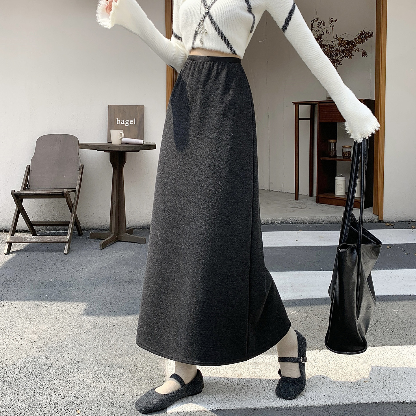 简约风加绒加厚毛呢半身裙女秋冬