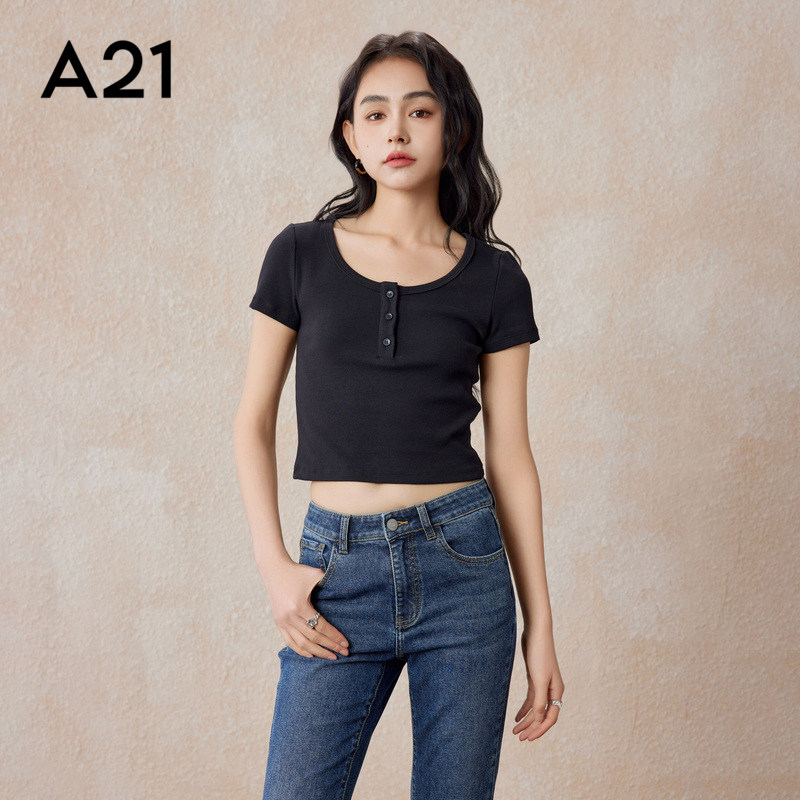 A21早春修身显瘦短款T恤图片