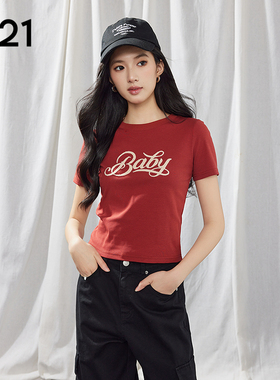 A21女装夏季新款锈红色圆领短款t恤印花字母短袖衫女款上衣