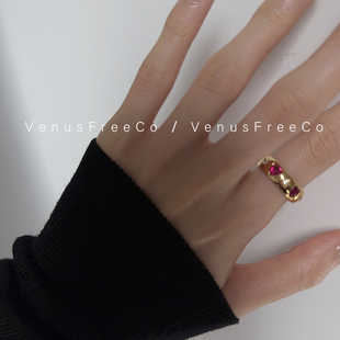 女王闪钻18k镀金爱心星星深粉红色加厚宝石戒指单叠戴设计感轻奢