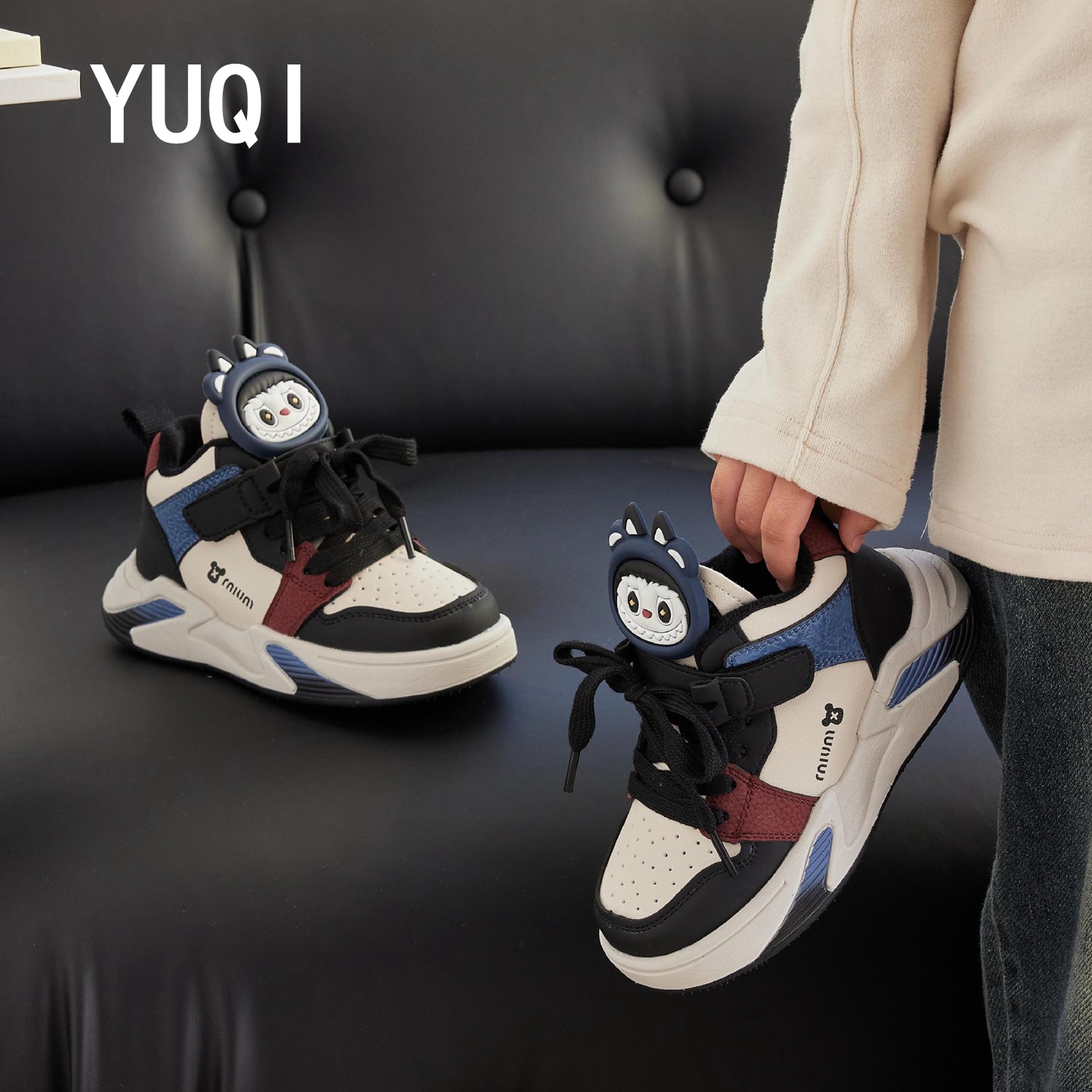 儿童运动鞋2025秋冬新款女童韩版百搭跑步鞋轻便棉鞋男童休闲板鞋