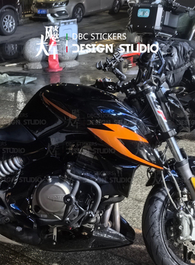 适用于春风650NK摩托车贴纸油箱贴装饰改装防水反光贴花抖音同款