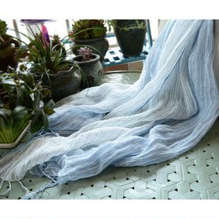 夏季蓝白色亚麻围巾女春秋薄款肌理棉麻围巾苎麻条纹窄款浅蓝白色