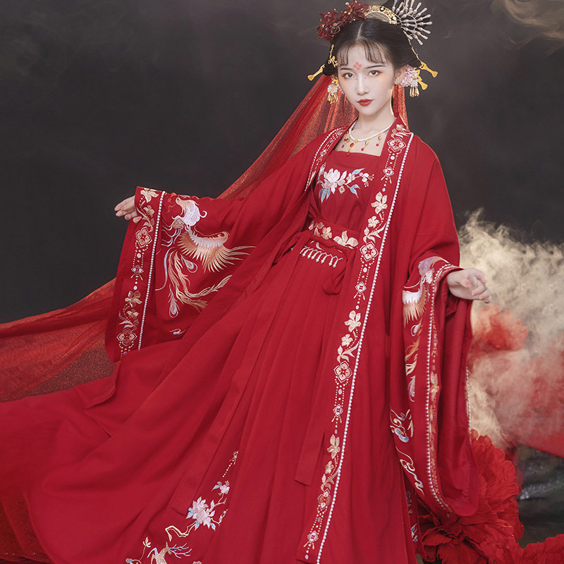 原创汉服重工刺绣大袖衫齐腰襦裙