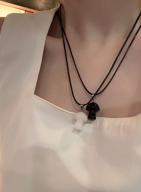 夏季俏皮可爱蘑菇吊坠项链锁骨链