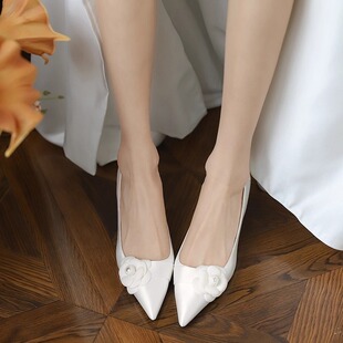 Lusen绝美婚鞋法式山茶花新娘高跟鞋粗跟不累脚高级感平时可穿