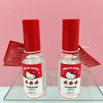 名创优品凯蒂猫苹果季香氛喷雾