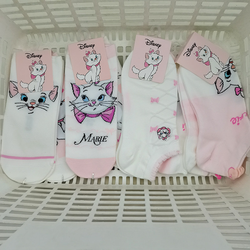 名创优品玛丽猫少女风系列袜子