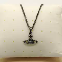 Titanium Black No-Diamond Small Saturn Necklace