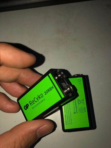 原装德国科纳沃茨特EFM022电池9V GP ReCyKo 20R8H充电器BCU-022