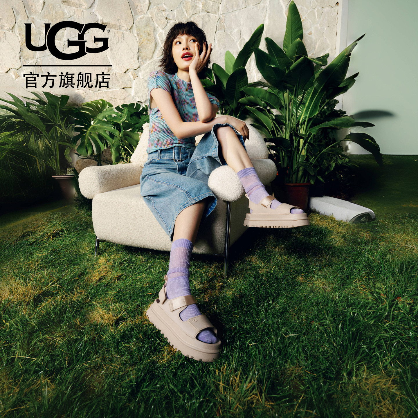 UGG厚底露趾炫金魔术贴休闲凉鞋
