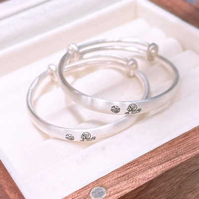 蛇年宝宝银手镯足银9999 小孩儿童婴儿纯银实心古法哑光福宽面