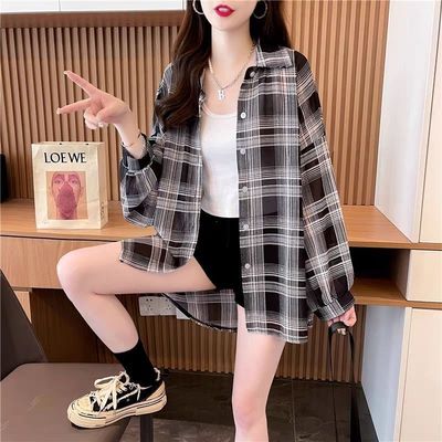 大码格子雪纺长袖衬衫女装夏季薄款防晒衬衣宽松显瘦复古上衣