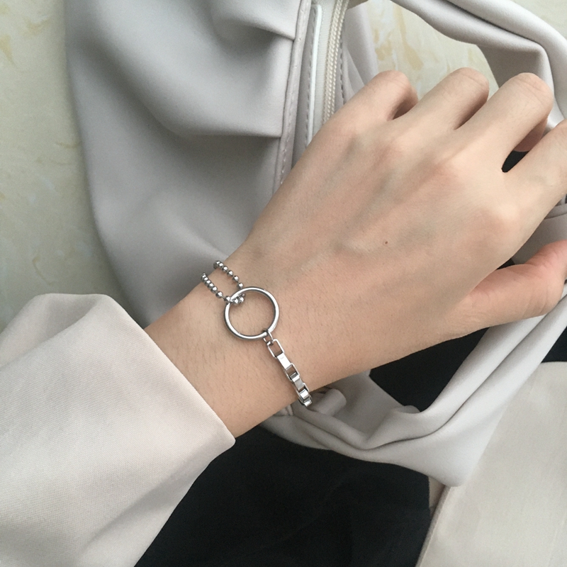 广东热销手链男女韩版冷淡风