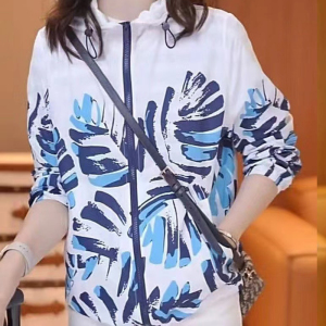轻薄巨好看印花防晒衣女2026新款夏季休闲法式拉链宽松防晒外套女