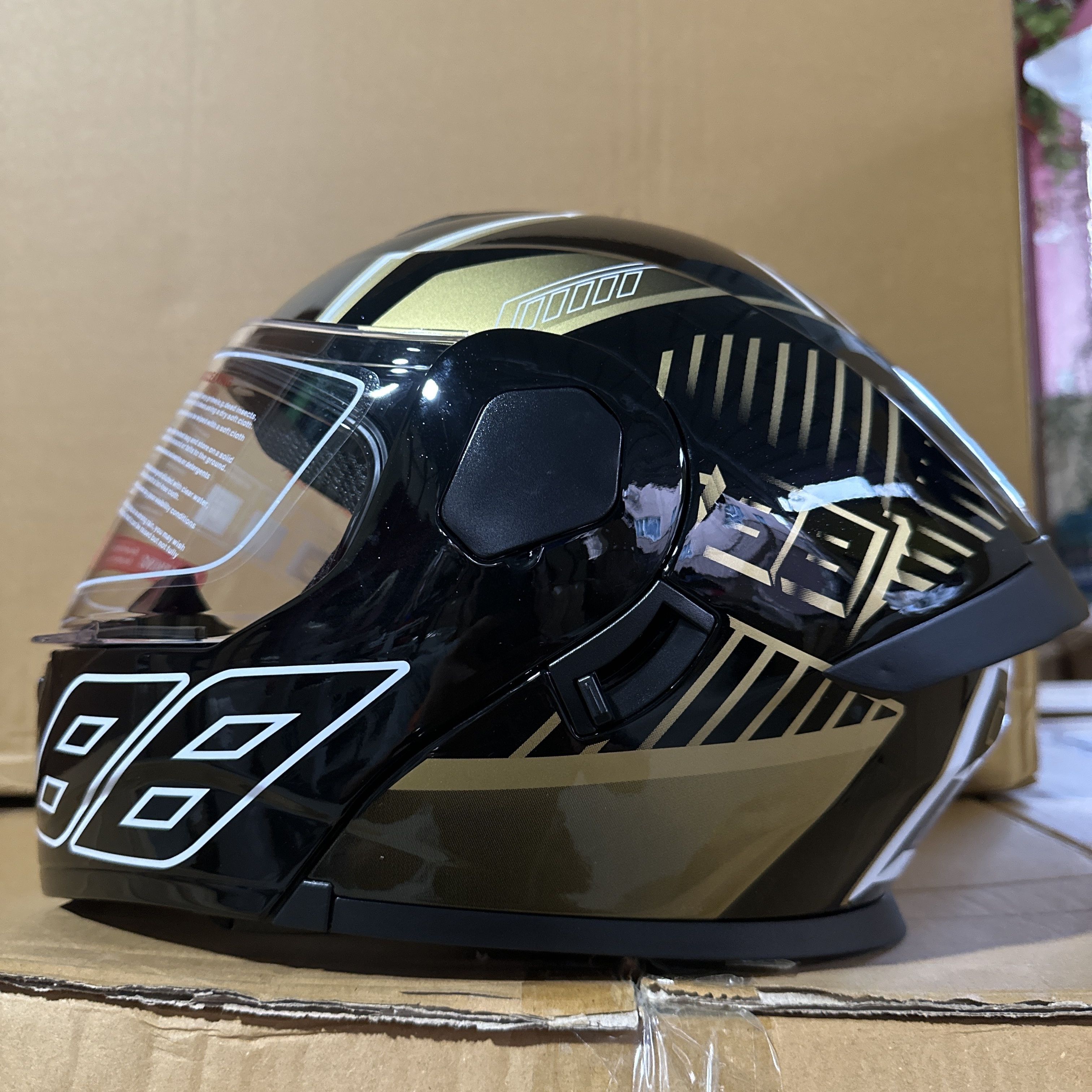 摩托车头盔机车揭面盔男电动女四季通用双镜全盔新国标3C安全帽