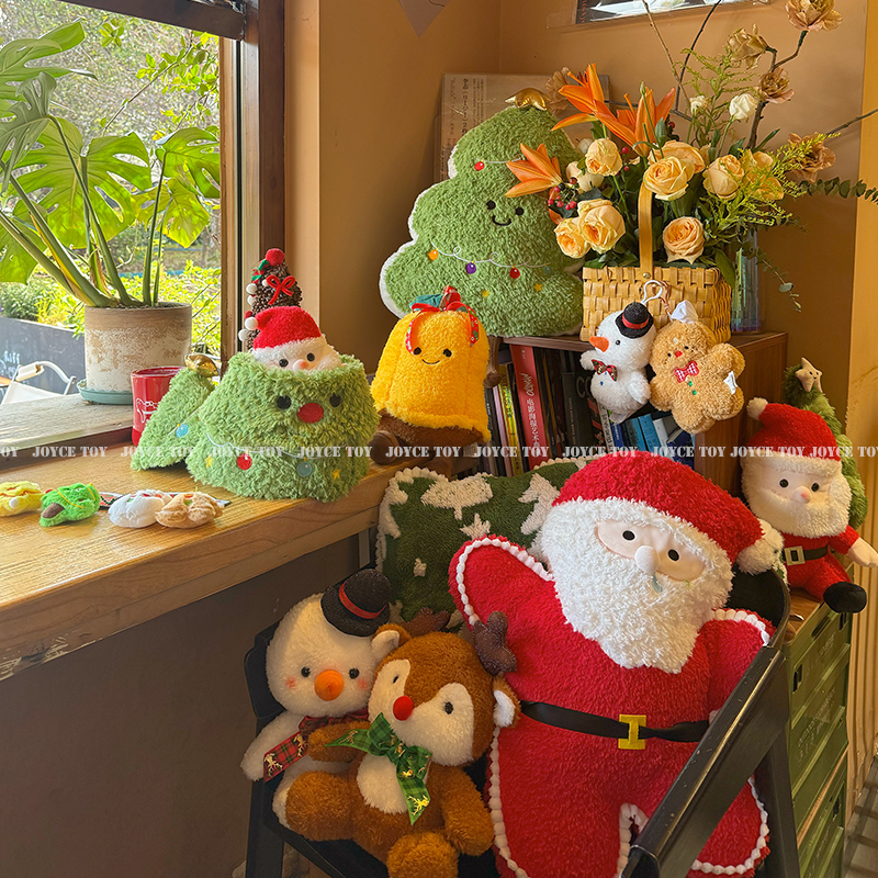 圣诞节可爱抱枕圣诞老人毛绒玩具玩偶沙发装饰摆设圣诞树雪人礼物