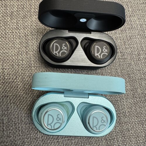 B&O Beoplay E8 Sport运动蓝牙耳机