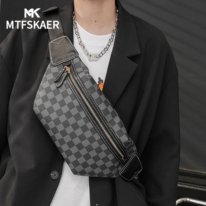 香港MTFSKAER真皮男包包斜挎包小包背包胸包潮牌男士挎包单肩包女