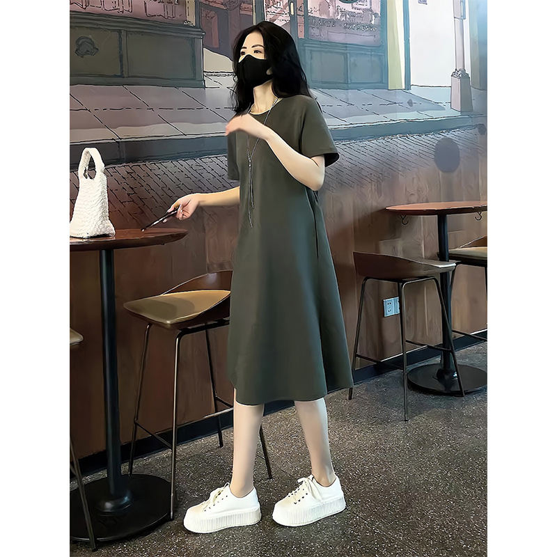 欧货2025新款夏季墨绿色休闲宽松短袖t恤小个子连衣裙穿搭女装潮