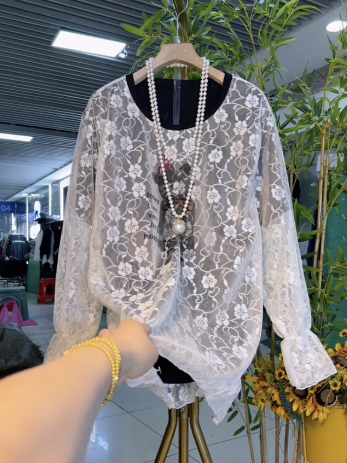 秋冬大码女装蕾丝T恤假两件长袖打底衫内搭上衣减龄小众宽松显瘦