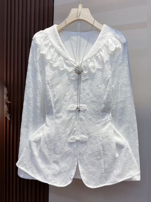 秋冬大码重工刺绣蕾丝加厚打底衫女宽松显瘦洋气减龄中长款上衣潮