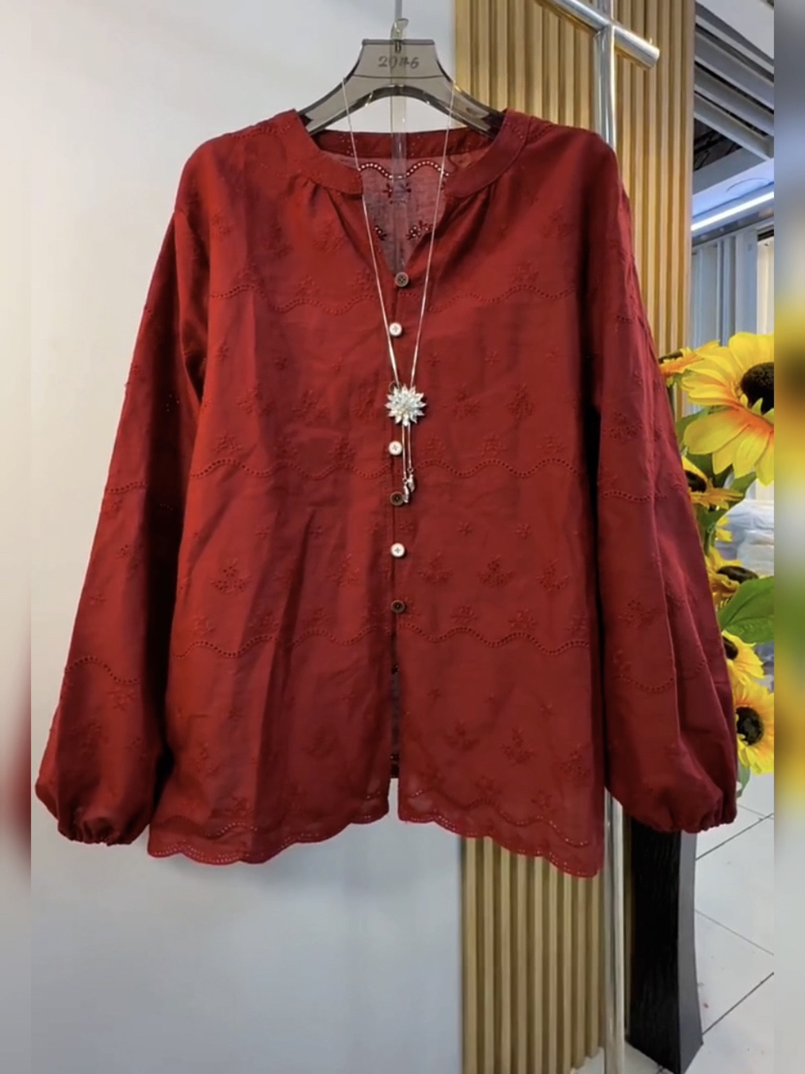 大码女装胖mm刺绣提花衬衫宽松显瘦减龄内搭外穿小众上衣打底衫,女装/女士精品,常规大码外套,淘宝优惠券,粉丝福利购,淘宝优惠卷