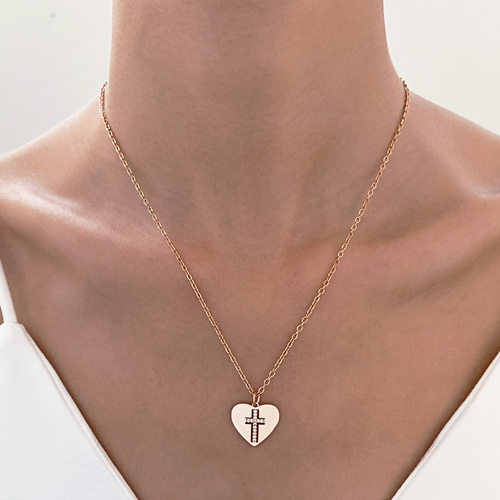 镀金女爱心十字架锁骨链