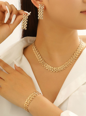 时尚表带设计金属风手链耳钉项链