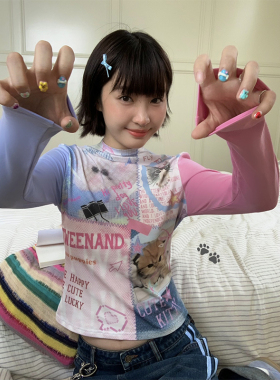 BETWEENAND 梦幻甜酷y2k蓝粉满印小猫小狗撞色长袖T恤修身上衣女