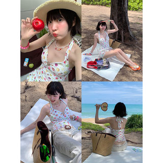 BETWEENAND 夏日水果波点满印海边温泉泳衣女 荷叶边短裤两件套