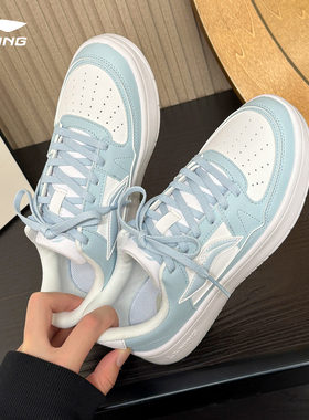 李宁月临女款鞋子板鞋低帮百搭轻便潮流舒适运动鞋小众蓝色休闲鞋
