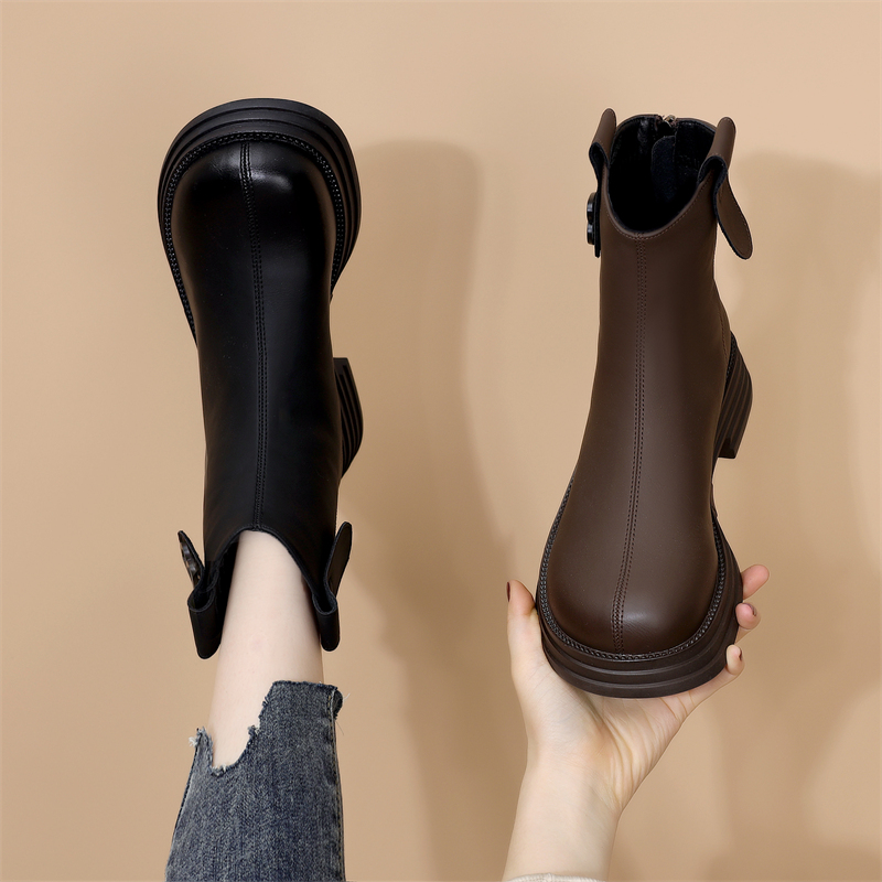 春秋新款百搭显脚小马丁靴女