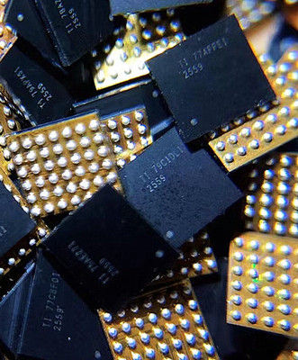 适用小米max2 红米5plus 6X音频ic TAS2560 2557 2559 2552和弦IC