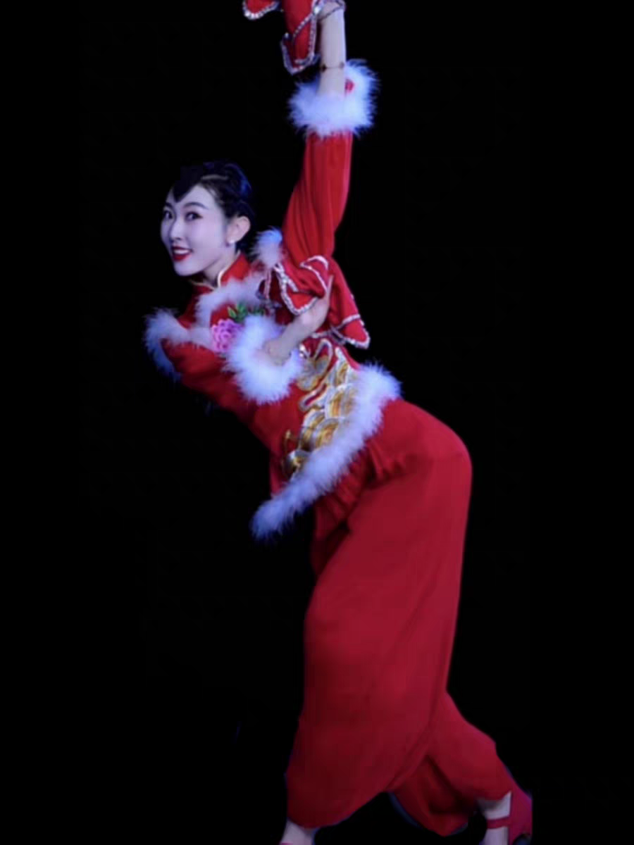 曲沟辣妈新款秧歌服东北大广场舞舞蹈服红色喜庆灯笼舞演出服服装