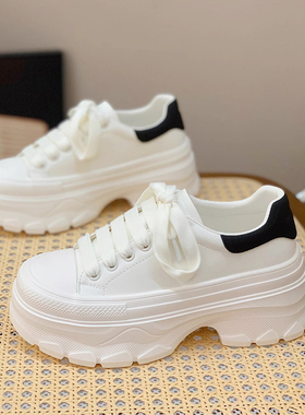 冰洁女鞋2025秋款真皮松糕底轻便圆头系带休闲运动鞋小白鞋51167
