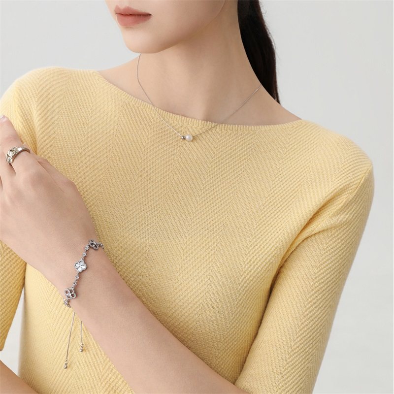 可机洗高级感新款鱼骨纹女圆领套头中袖桑蚕丝羊毛修身上衣针织衫