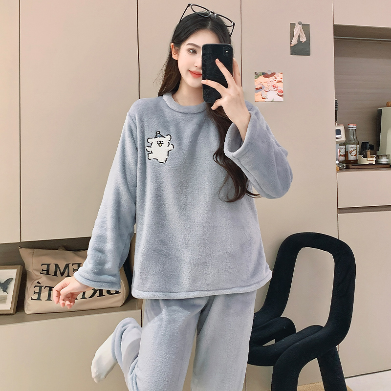 睡衣冬季女款珊瑚绒薄款加绒长袖可爱宽松法兰绒家居服套装可外穿