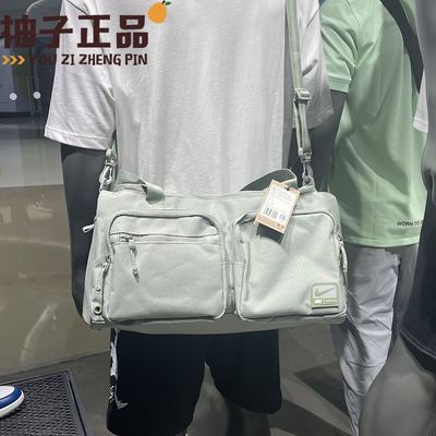 耐克新款时尚大气单肩斜挎包