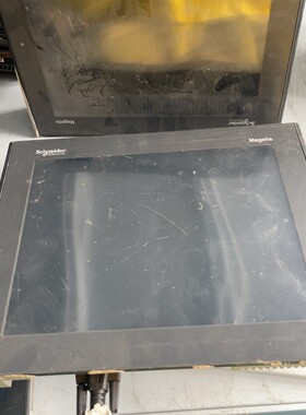 施耐德触摸屏XBT0RT5330测好发货.不咨询维修咨询维修