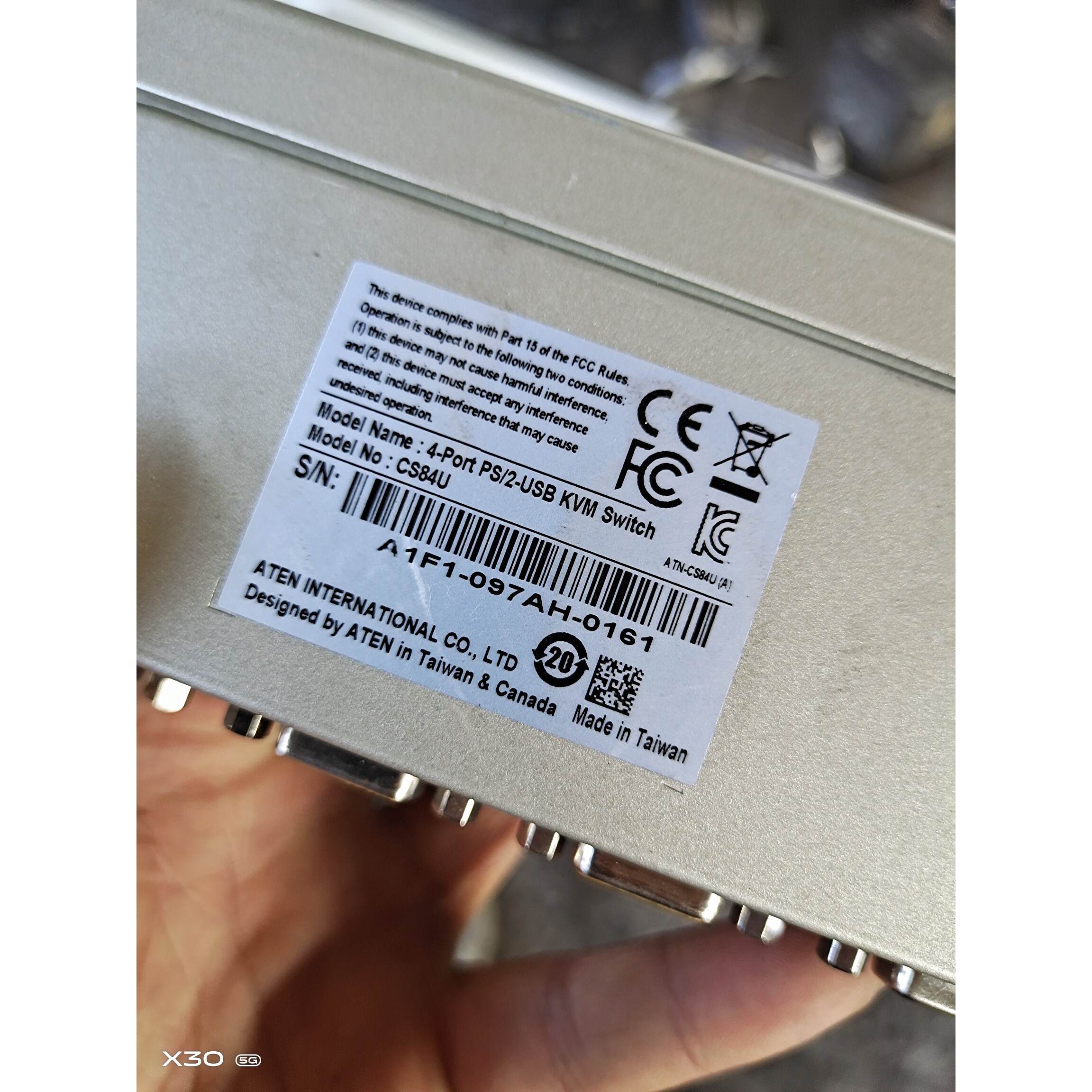 拆机件CS84U便宜出售了图片是实物拍摄来的成色如图所示咨询维修