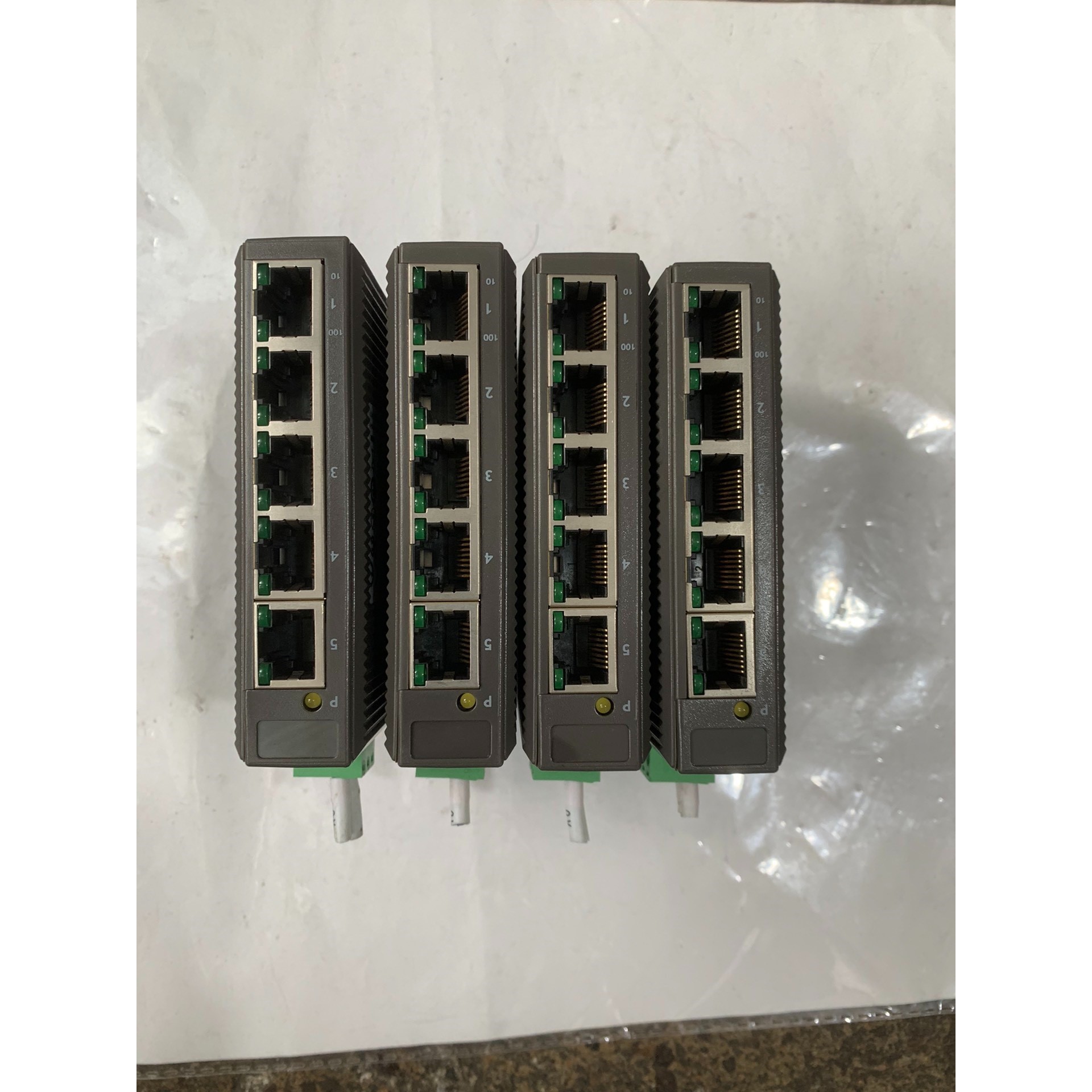 台湾米思米、IESH-MB205-R、4台成色如图:咨询维修咨询维修